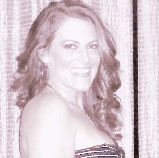 Tracie Baker Photo 20