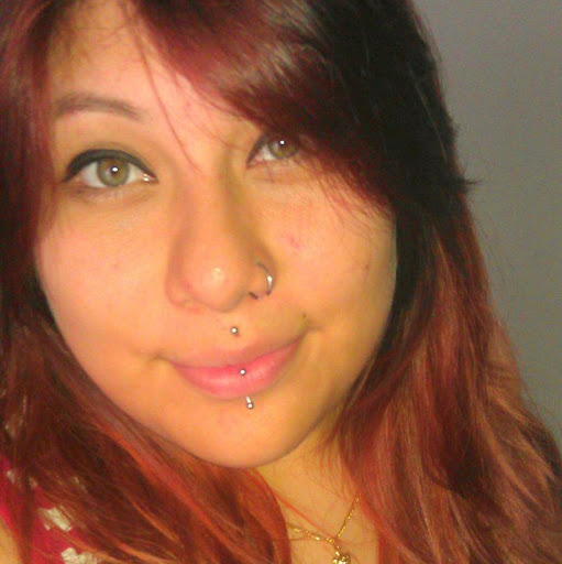 Sylvia Almeida Photo 25