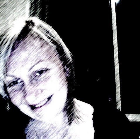 Kristina Holloway Photo 5