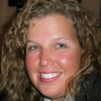Corinne Smith Photo 17