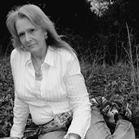 Dorothy Martinez Photo 38