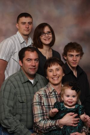 Lori Lee Photo 33 Lori Lee Photo 33