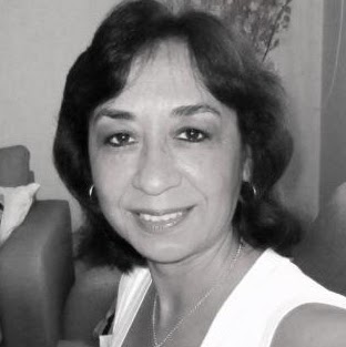 Elisa Valdivia Photo 2