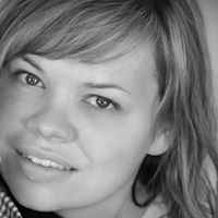 Candice Roberts Photo 10