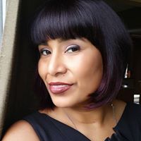 Veronica Robinson Photo 37