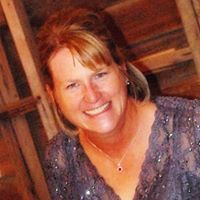 Kelly Maurer Photo 13