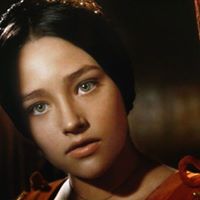 Alexandra Travis Photo 16