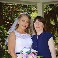 Donna Hiatt Photo 18