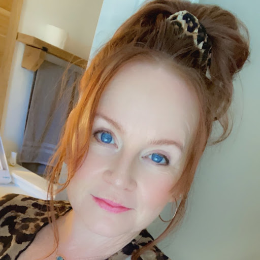 Dionna Smith Photo 5