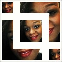 Julia Mayes Photo 11