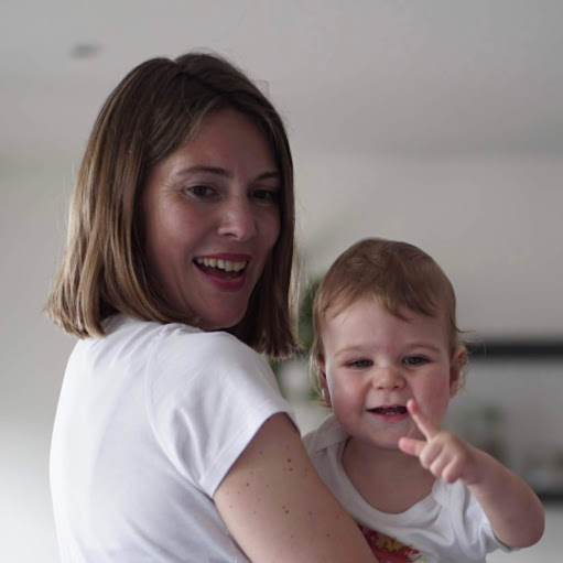 Julie David Photo 39