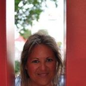 Traci Mckay Photo 19