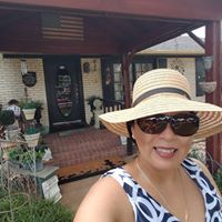 Jacqueline Roman Photo 17