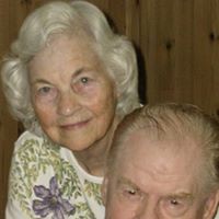 Martha Roach Photo 31