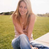 Abigail May Photo 9