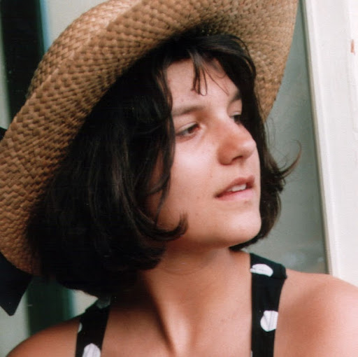 Barbara Mayer Photo 30