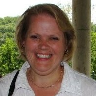 Michelle Larson Photo 42