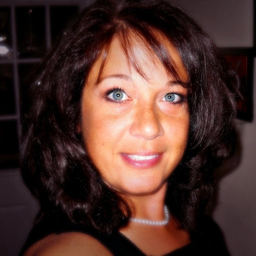 Cynthia Hennig Photo 3