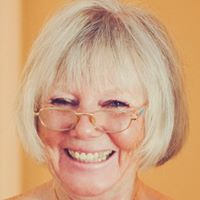 Judy Simmons Photo 16