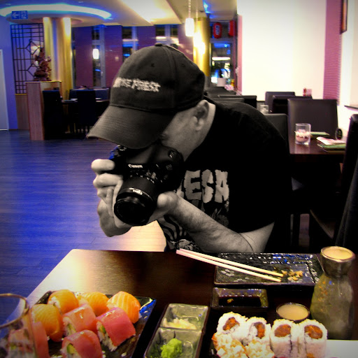 Kevin Garrett Photo 31