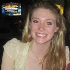 Elizabeth Snyder Photo 41