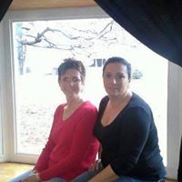 Debbie Roth Photo 17