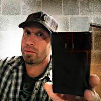 Daniel Houser Photo 20