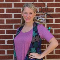 Tiffany Tucker Photo 35