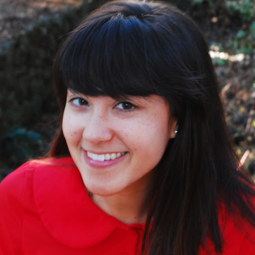 Amy Edmonds Photo 15