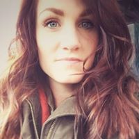 Sarah Mercer Photo 50