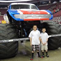 Kristen Vandyke Photo 4