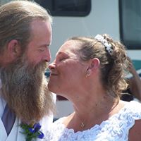 Michele Henning Photo 24