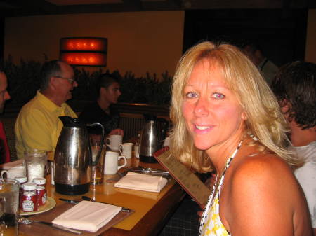 Michele Oliver Photo 19