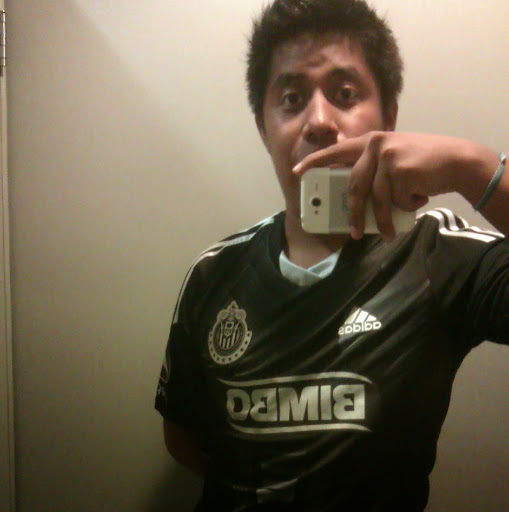Samuel Martinez Photo 35