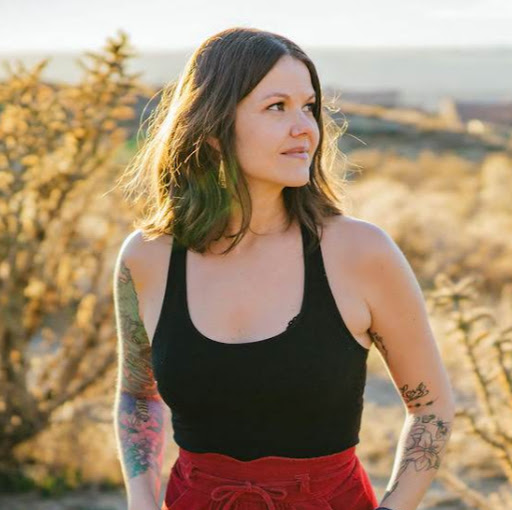 Kristina Tate Photo 3