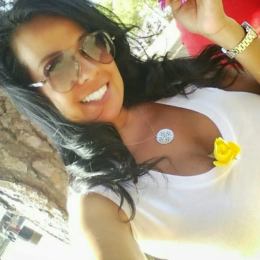 Theresa Garcia Photo 19