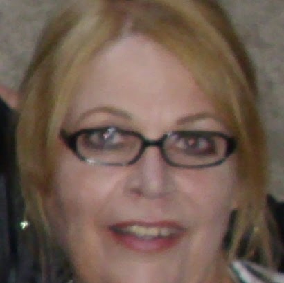 Lynda Miller Photo 30
