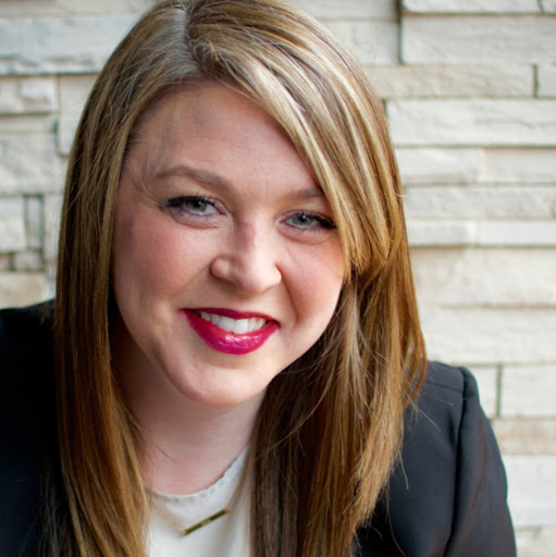 Molly Nolan Photo 15