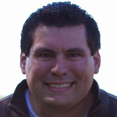 Daniel Ayala Photo 43