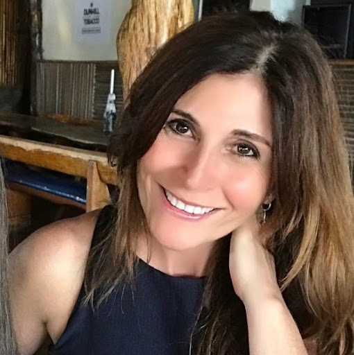 Julia Guerra Photo 14