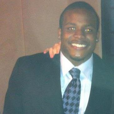 Levi Richards Photo 6