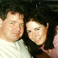 Erin Howe Photo 35