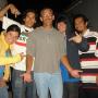 Robert Flores Photo 16