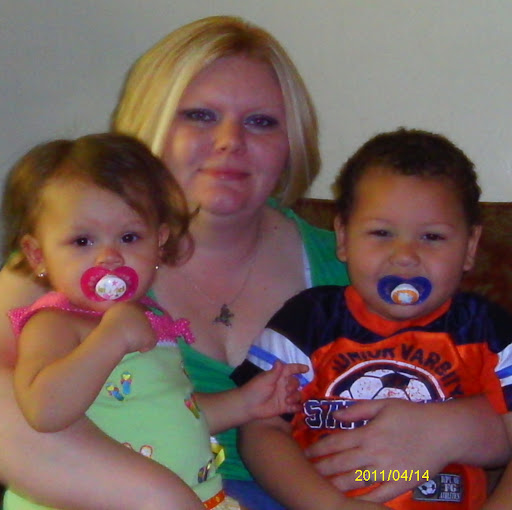 Rebecca Phelps Photo 14