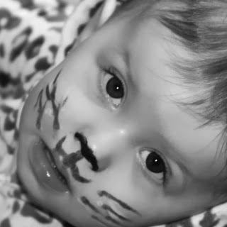 Elizabeth Price Photo 39