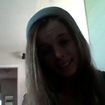 Julia Barry Photo 37