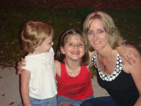 Debbie Wolfe Photo 22
