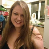 Christina Hall Photo 20