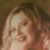 Julie Latham Photo 19