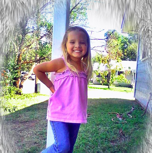 Teresa Hanan Photo 2